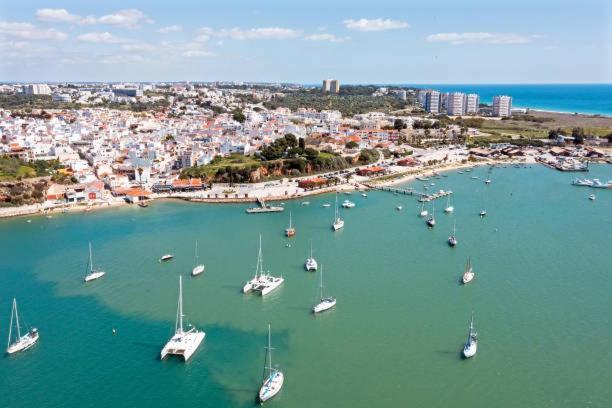 Alvor Apartment - Center And Beach Exterior photo